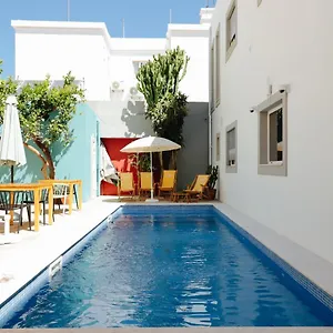 Ptm Downtown Hostel&suites Hostel
